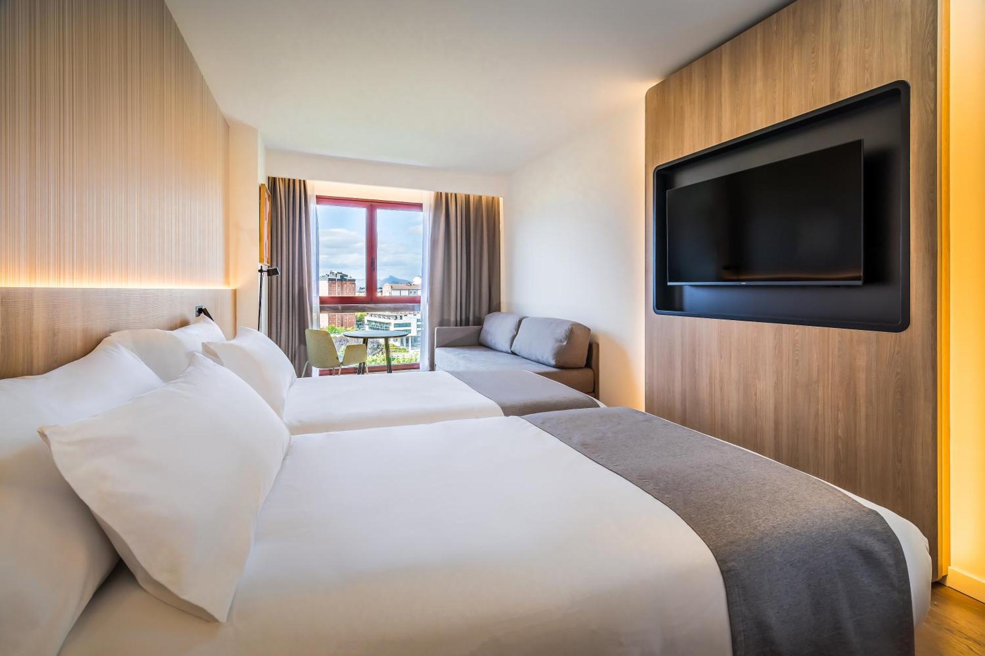 Occidental Pamplona Hotel Kültér fotó