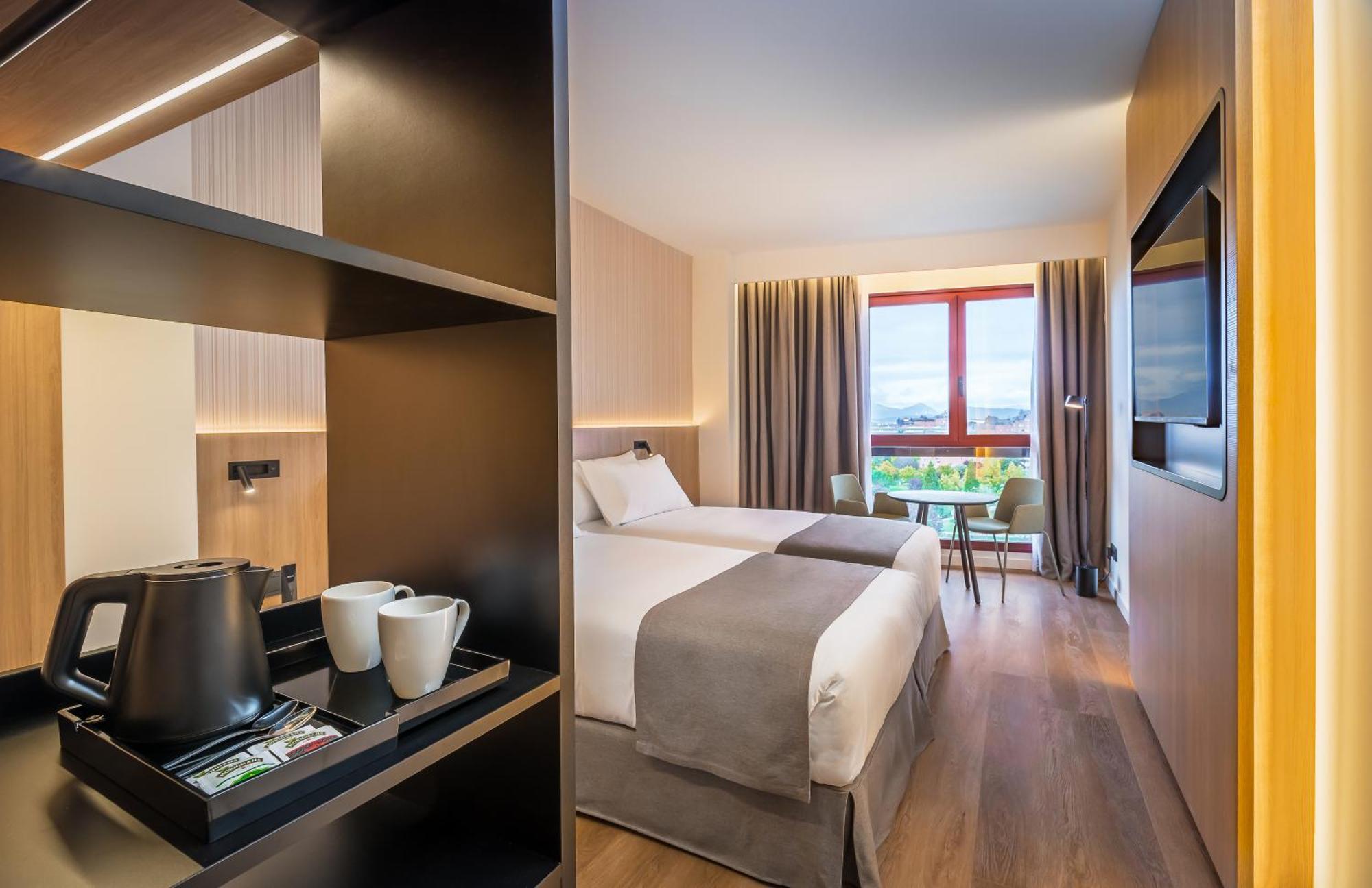 Occidental Pamplona Hotel Kültér fotó