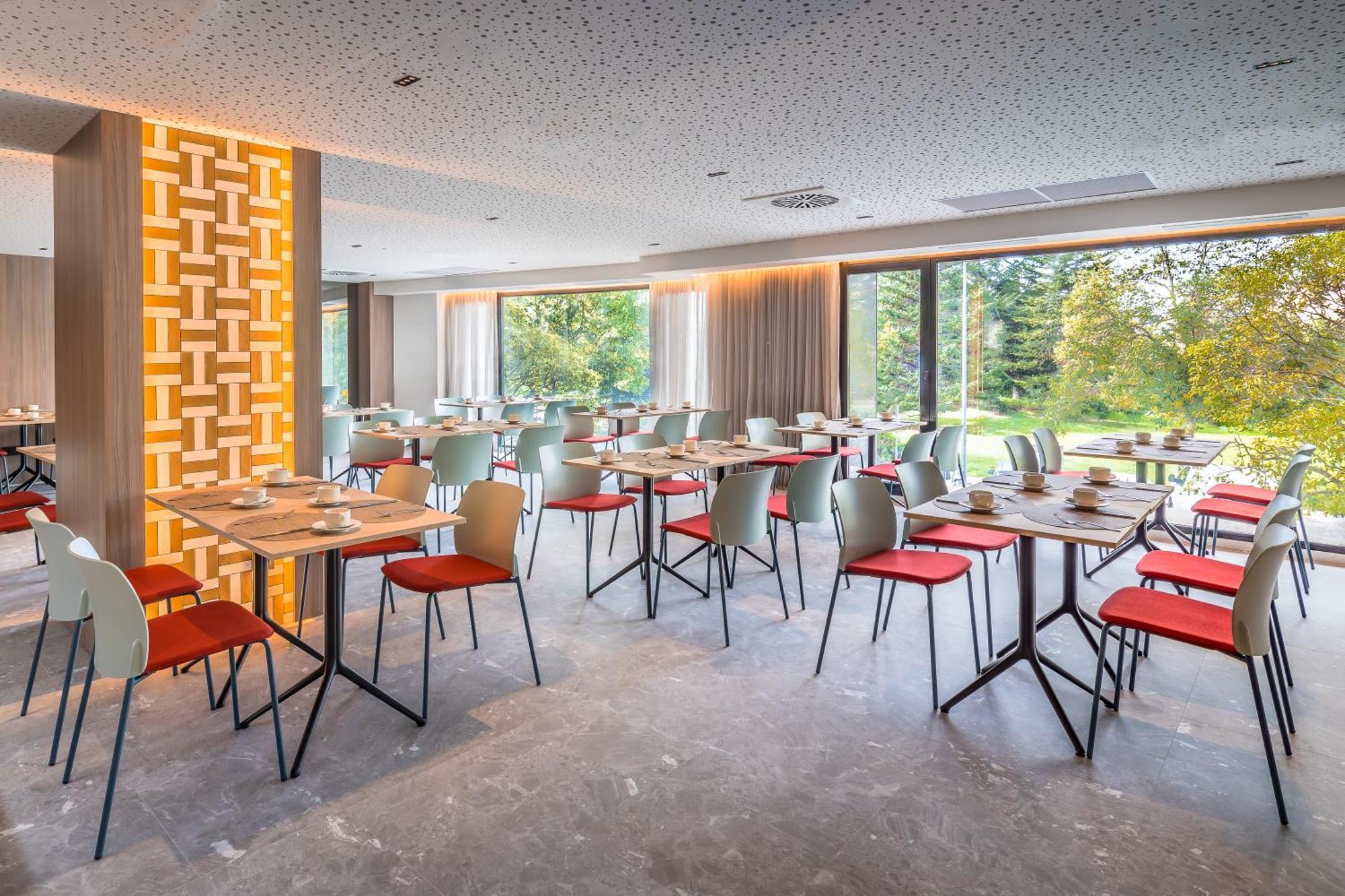 Occidental Pamplona Hotel Kültér fotó