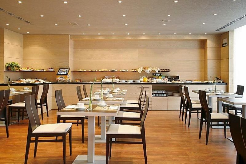 Occidental Pamplona Hotel Kültér fotó